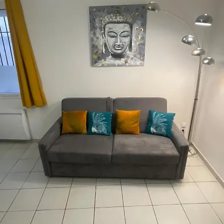 Petit Coquet A Cote Des Halles Apartment