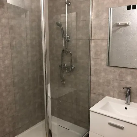 Petit Coquet A Cote Des Halles Apartment Narbonne